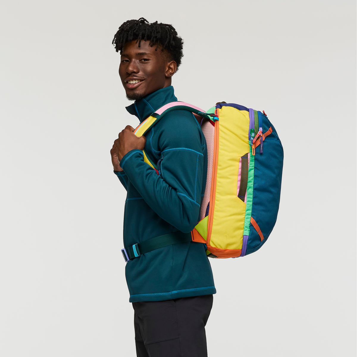 Allpa 28L Travel Pack - Del Día - Image 11
