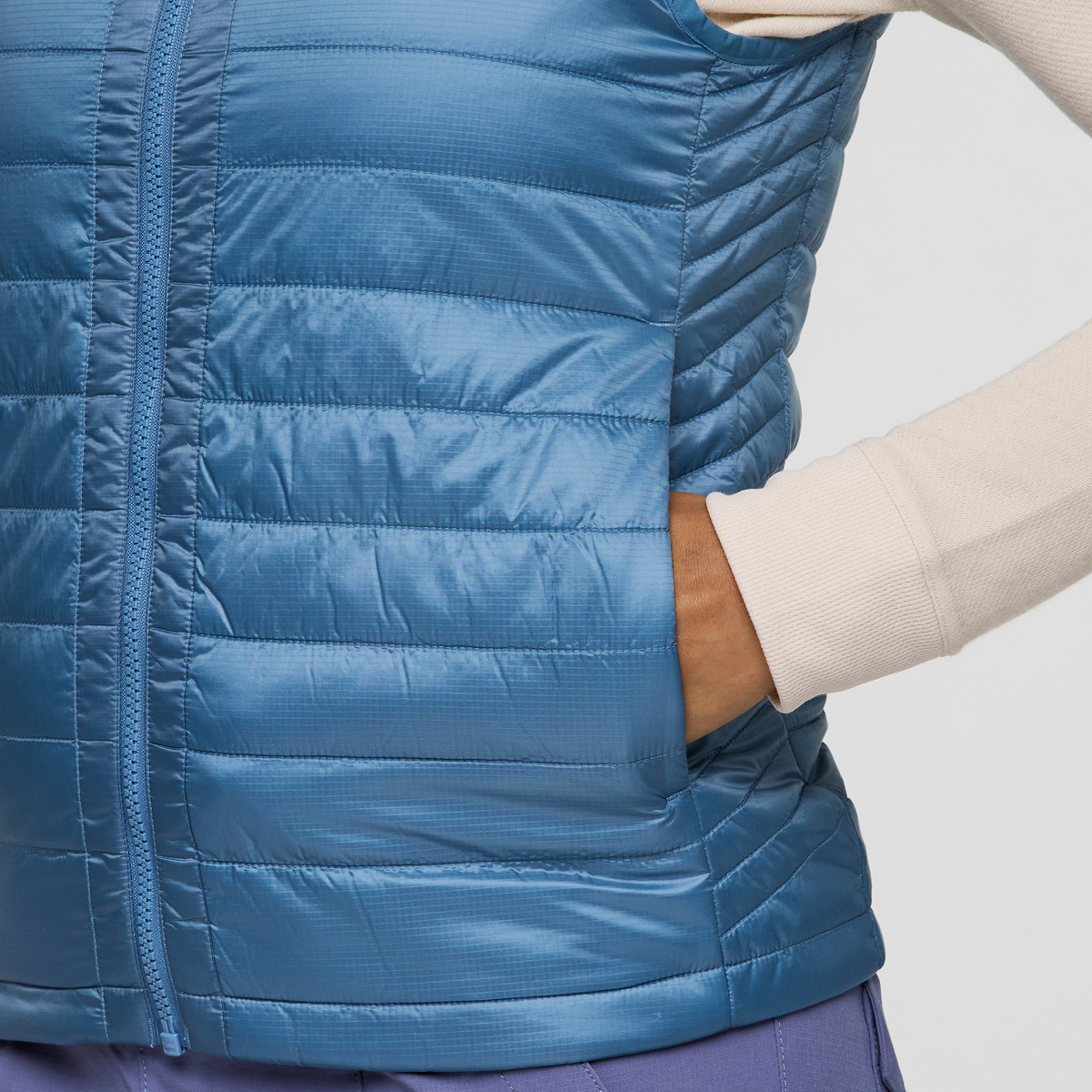 Capa Insulated Vest - Women's - Image 10